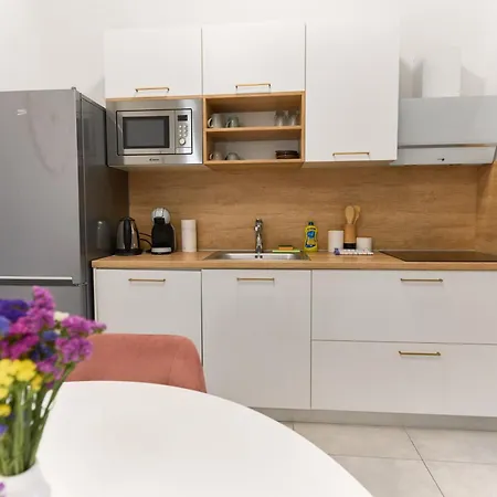 شقة Lukas 6 زادار